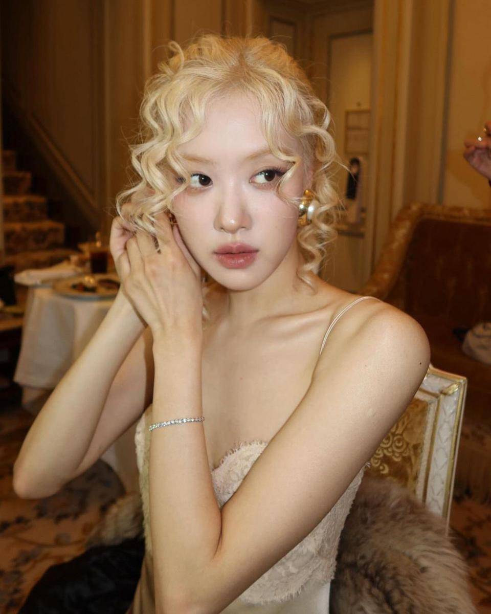 Instagram.com/roses_are_rosie